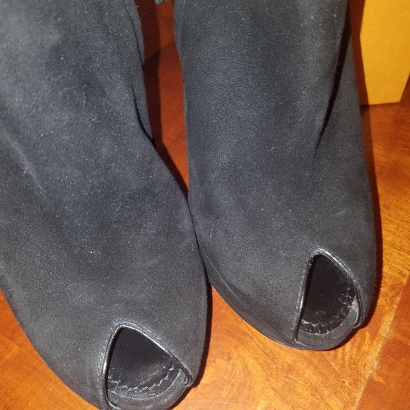 Authentic Louis Vuitton Temptation Peep-Toe Platform Booties - Picture 7 of 12